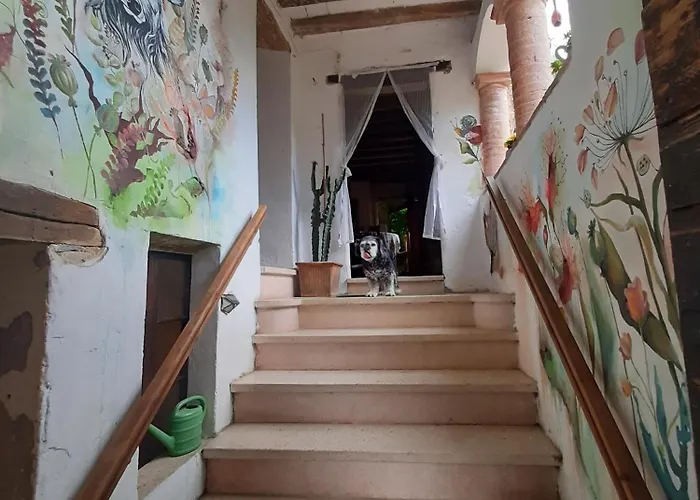 Oobeh فندق مبيت وإفطار