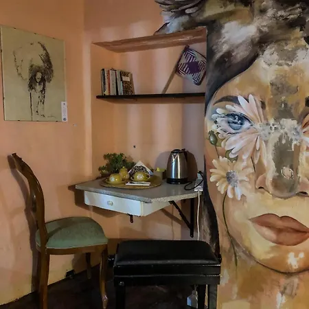 Oobeh Bed & Breakfast