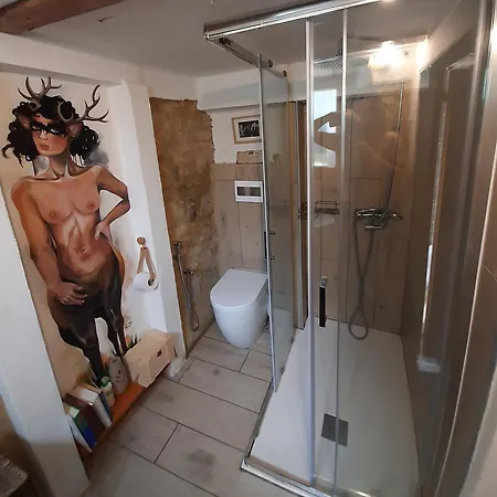 Oobeh Bed & Breakfast